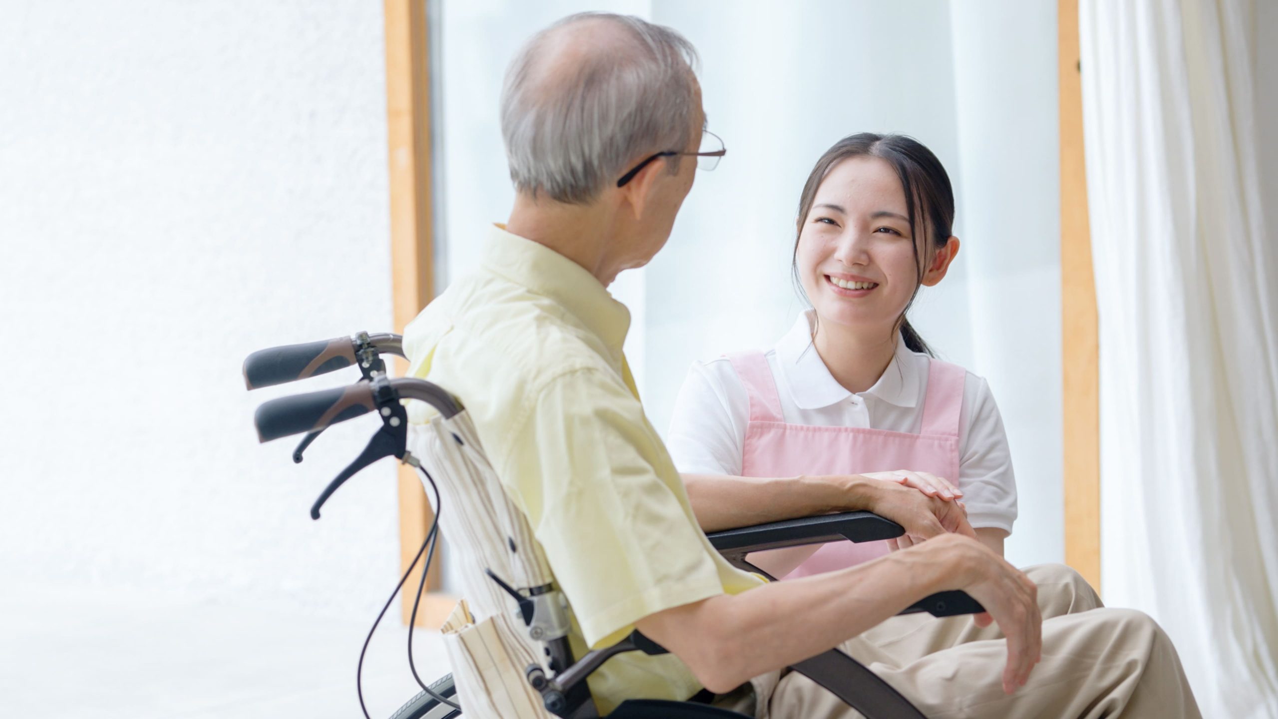 認知症の食事拒否の捉え方