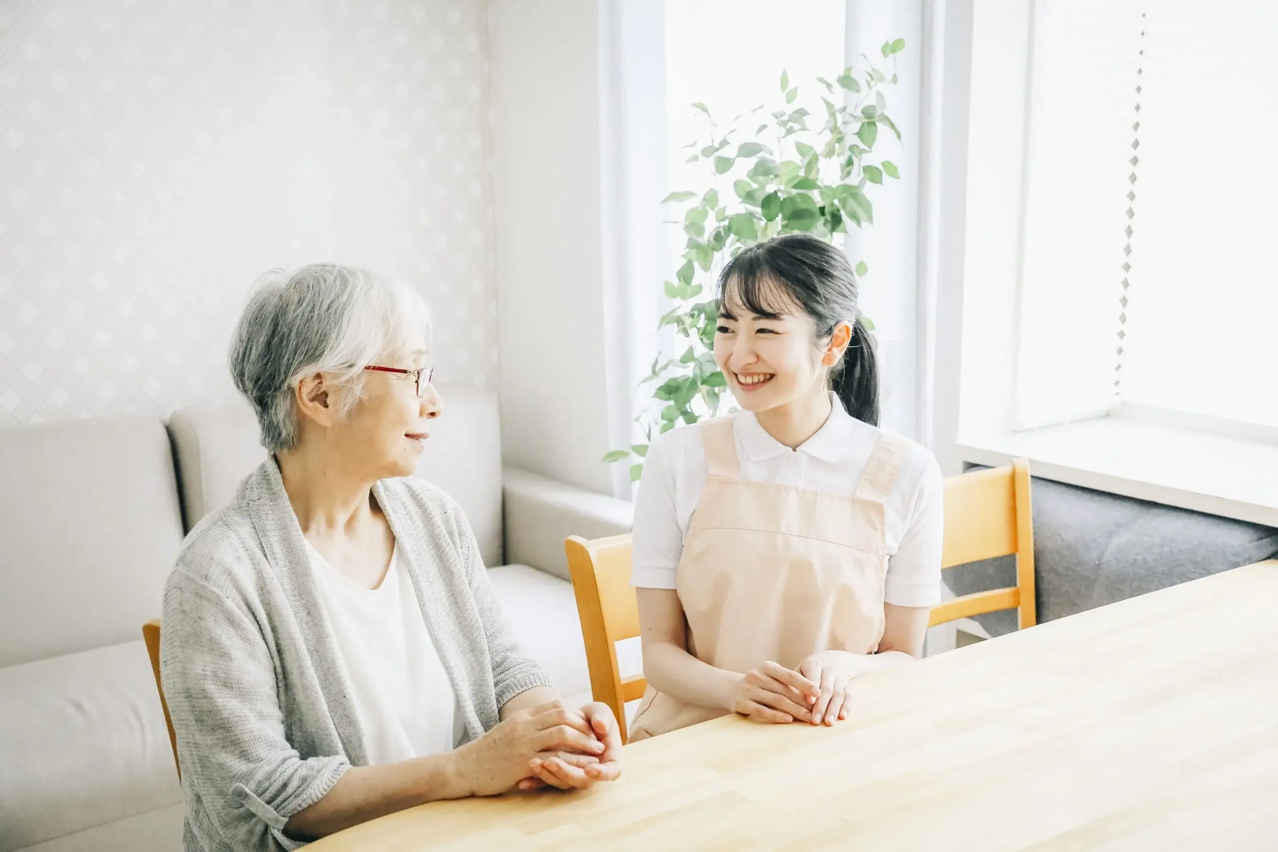 介護福祉士は医療行為ができる？医療行為の内容や注意点を解説！