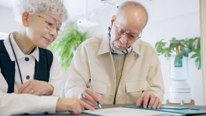 レビー小体型認知症の原因は?症状・診断基準についても解説!