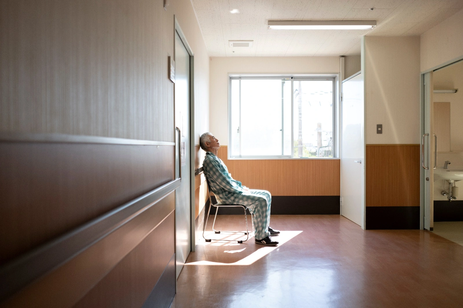 【重要】介護現場における「うつ」と「認知症」の交差点