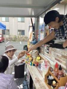 念願の✨青空ホットドック！