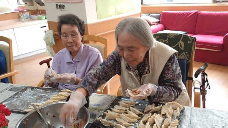 愛の家　おもてなし　料理レクリエーション