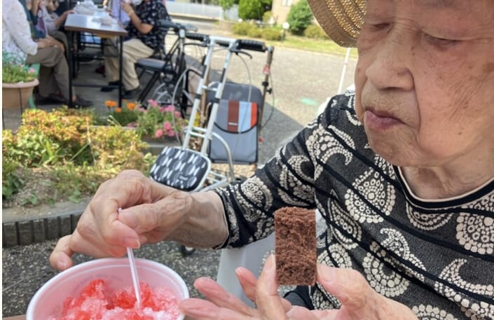 「愛の家かふぇ」を開催しました （8/1）