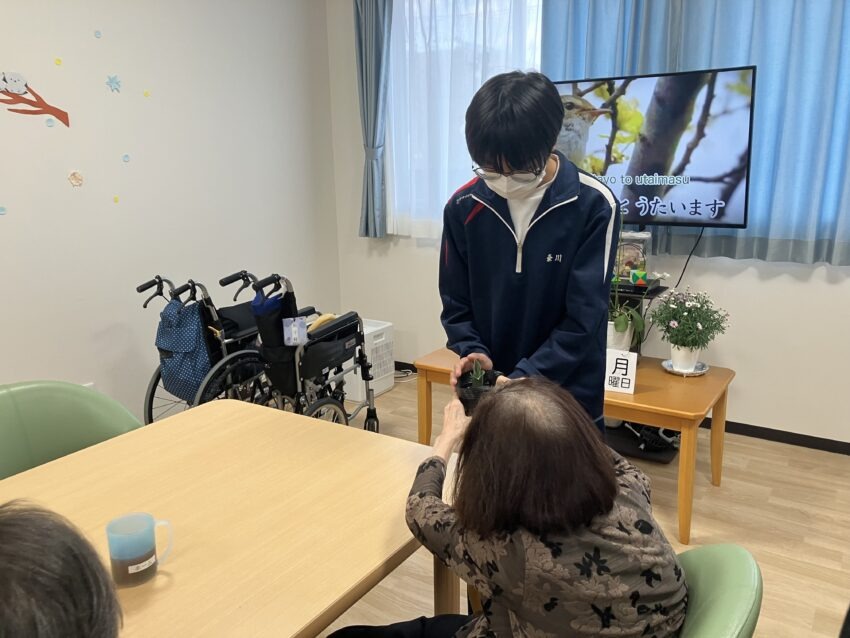 地域とのつながり🌼オレンジガーデニングの取り組み🌱