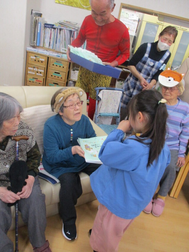 大宮つぼみ保育園交流会（プレゼント）③