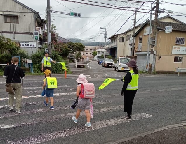 地域パトロール隊に参加！～地域とのつながりを大切に～