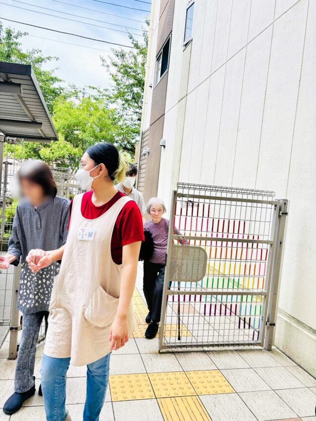 保育園へ